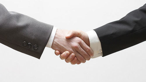 , Allianz firma un acuerdo con Inversis para lanzar nuevos fondos españoles